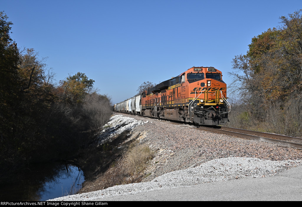 BNSF 3725